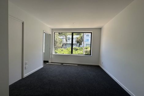 Photo of property in 175c Sutherland Road, Lyall Bay, Wellington, 6022