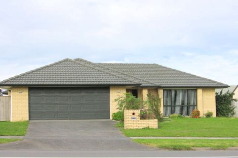 Photo of property in 232 Kilkenny Drive, East Tamaki Heights, Auckland, 2016