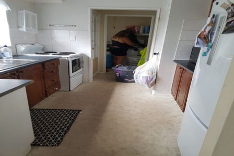 Photo of property in 2/18 Ashlynne Avenue, Papatoetoe, Auckland, 2025