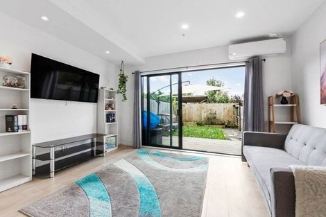 Photo of property in 2/46 Te Kanawa Crescent, Henderson, Auckland, 0610