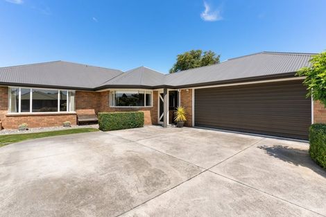 Photo of property in 15 Van Dieman Close, Templeton, Christchurch, 8042