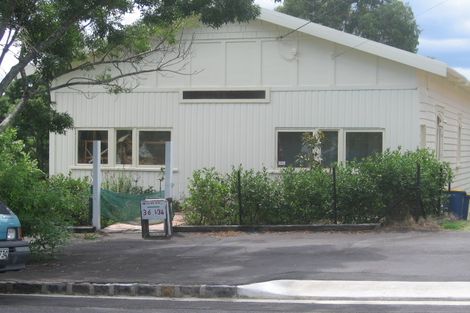 Photo of property in 2/36 Hastings Parade, Devonport, Auckland, 0624