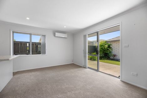 Photo of property in 14 Lance Way, Papamoa, 3118