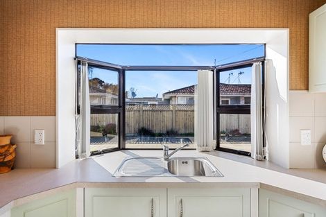 Photo of property in 2/611 Roberts Street, Hastings, 4122