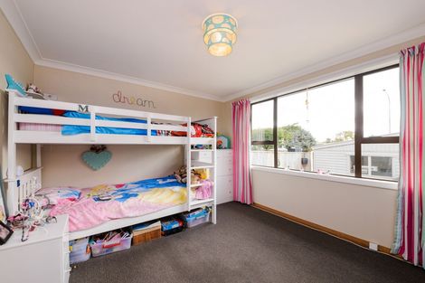 Photo of property in 73 Fairs Road, Milson, Palmerston North, 4414