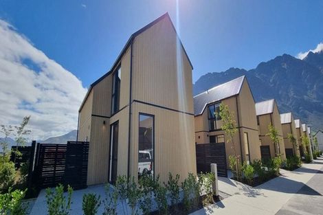 Photo of property in 1 Boulder Lane, Jacks Point, 9371