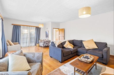 Photo of property in 79 Savage Crescent, West End, Palmerston North, 4412