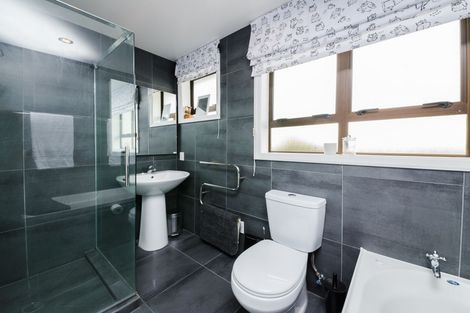 Photo of property in 73 Fairs Road, Milson, Palmerston North, 4414