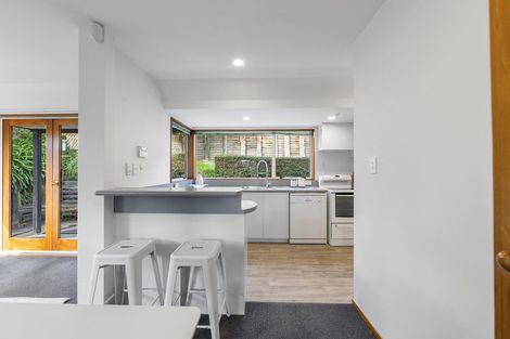 Photo of property in 2/118 Centaurus Road, Huntsbury, Christchurch, 8022