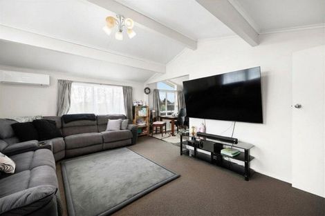 Photo of property in 28 Filmer Place, Melville, Hamilton, 3206