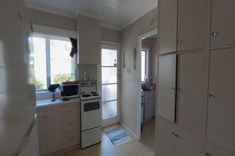 Photo of property in 1/196 Regan Street, Stratford, 4332