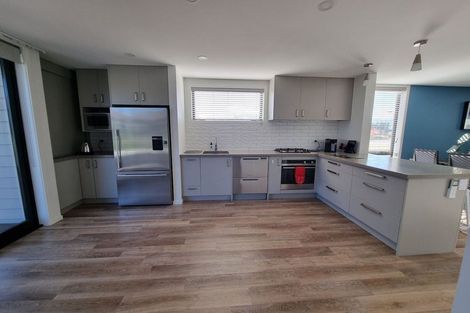 Photo of property in 6 Learning Rock Lane, Wanaka, 9305