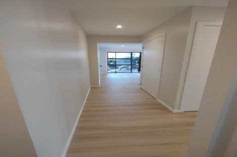 Photo of property in 11 Kinnel Grove, Papakowhai, Porirua, 5024