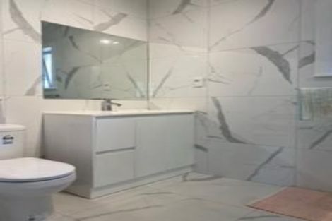 Photo of property in 185 Te Atatu Road, Te Atatu South, Auckland, 0610