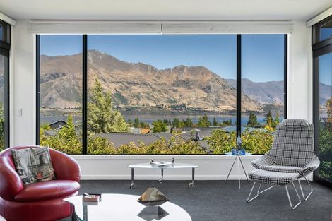 Photo of property in 47 Forest Heights, Wanaka, 9305