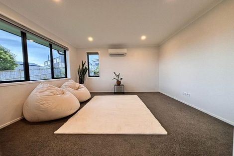 Photo of property in 23 Rowles Road, Pukekohe, 2120