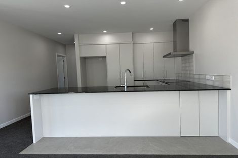 Photo of property in 15 George Yee Place, Taradale, 4112