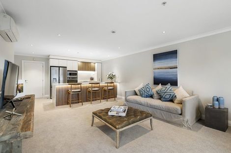 Photo of property in 14/30 Ambassador Glade, Orewa, 0931