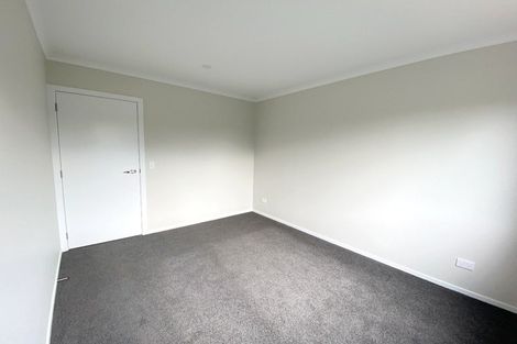 Photo of property in 2/125b Metcalfe Road, Ranui, Auckland, 0612