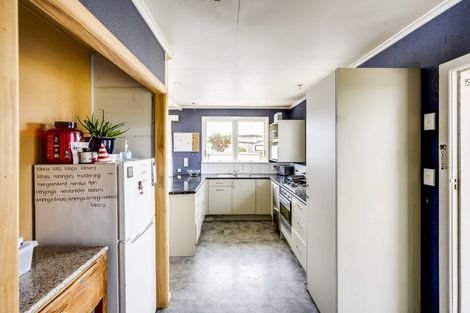 Photo of property in 22 Armour Place, Onekawa, Napier, 4110