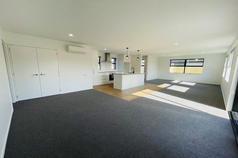 Photo of property in 8 Ned Place, Halswell, Christchurch, 8025