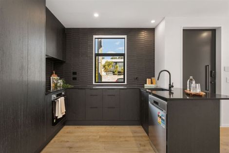 Photo of property in 4/57 Carlton Mill Road, Merivale, Christchurch, 8014
