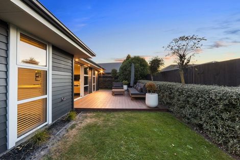 Photo of property in 4 Kawharu Street, Marshland, Christchurch, 8083