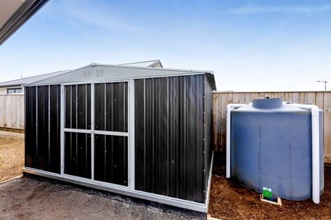 Photo of property in 9 Midsummer Avenue, Stratford, 4332