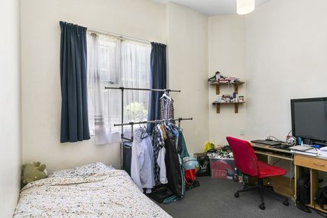 Photo of property in 1/27 Drummond Street, Mount Cook, Wellington, 6021
