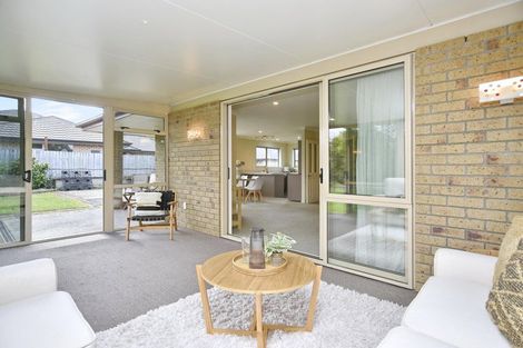 Photo of property in 7 Kowhai Avenue, Rangiora, 7400