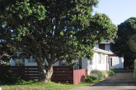 Photo of property in 4/1 Cluny Road, Plimmerton, Porirua, 5026