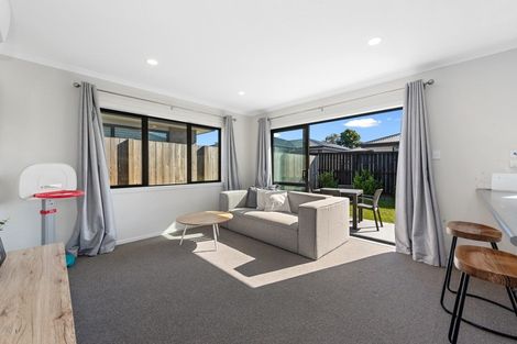 Photo of property in 10u3 Heath Street, Saint Andrews, Hamilton, 3200