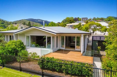 Photo of property in 8 Shelbourne Street, Nelson, 7010
