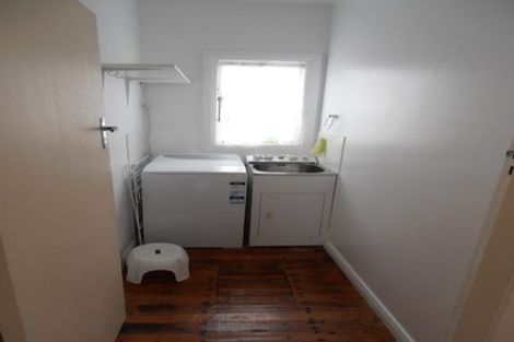 Photo of property in 25 Guy Avenue, Takaro, Palmerston North, 4410