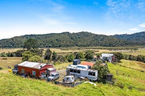 Photo of property in 380 Kaipara Coast Highway, Helensville, Kaukapakapa, 0871