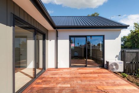 Photo of property in 2/590 Gloucester Street, Linwood, Christchurch, 8011