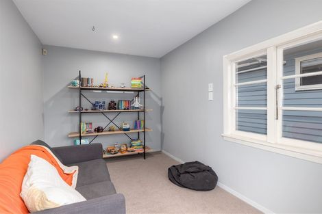 Photo of property in 4 Jameson Avenue, St Albans, Christchurch, 8052