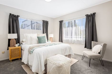 Photo of property in 10 Campbell Avenue, Paraparaumu, 5032