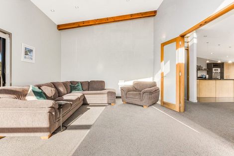 Photo of property in 3 Young Nicks Lane, Whitby, Porirua, 5024