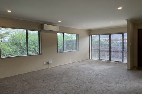 Photo of property in Waimanu Bay Village, 11/1 Piriti Drive, Te Atatu Peninsula, Auckland, 0610