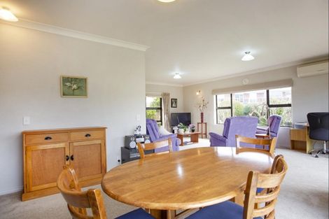 Photo of property in 114 Moana Anu Anu Avenue, Whangamata, 3620