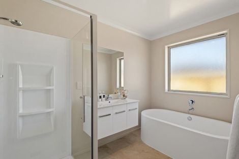 Photo of property in 29 Galatos Street, Rangiora, 7400