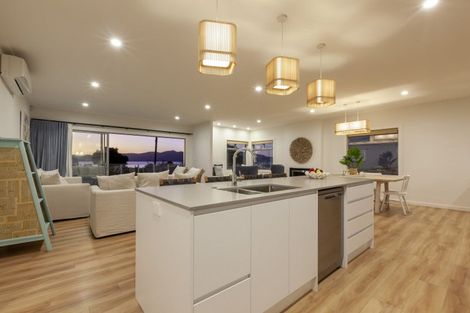 Photo of property in 68 Marine Parade, Paraparaumu Beach, Paraparaumu, 5032