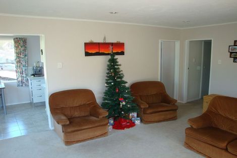 Photo of property in 30 Staithes Drive North, Whitby, Porirua, 5024