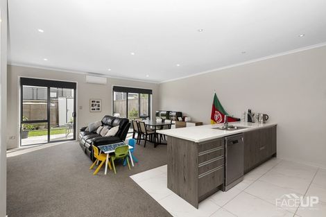 Photo of property in 6 Tuatua Road, Hobsonville, Auckland, 0616