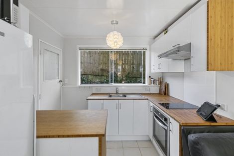 Photo of property in 26 Holland Street, Wainuiomata, Lower Hutt, 5014
