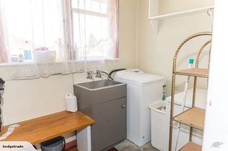 Photo of property in 31 James Street, Dannevirke, 4930