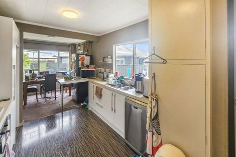 Photo of property in 95 King Street, Taradale, Napier, 4112