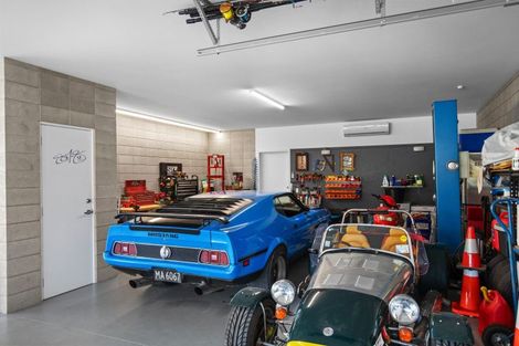 Photo of property in 8 Silverstone Drive, Cromwell, 9384