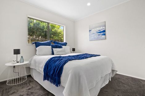 Photo of property in 8 Pono Place, Waiuku, 2123